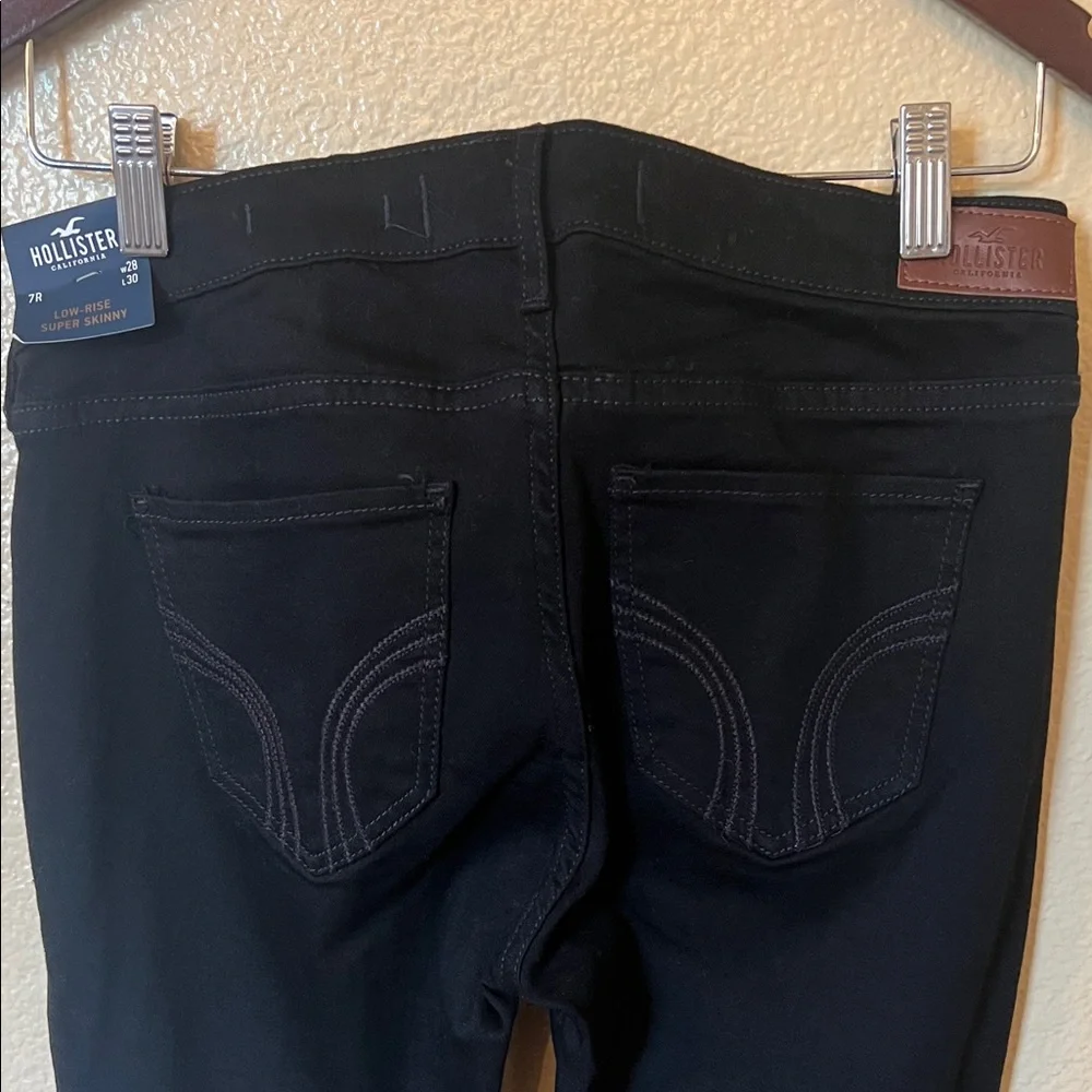 Hollister Women's Skinny Jeans - Black - Picture 4 of 4